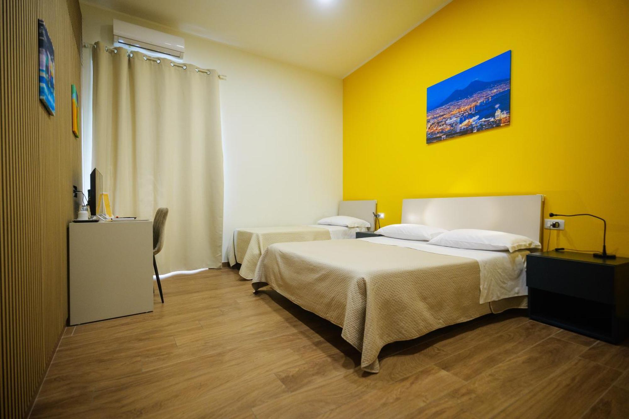 Terminal 1 Guest House ナポリ エクステリア 写真