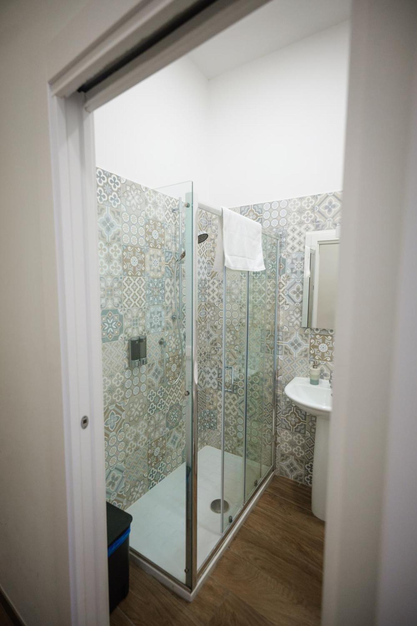 Terminal 1 Guest House ナポリ エクステリア 写真
