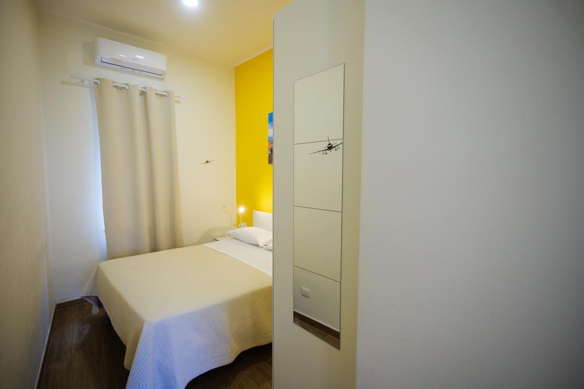 Terminal 1 Guest House ナポリ エクステリア 写真