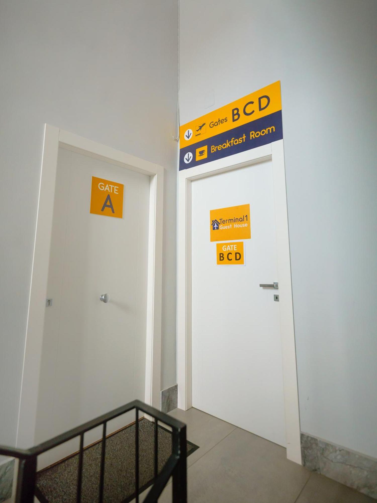 Terminal 1 Guest House ナポリ エクステリア 写真